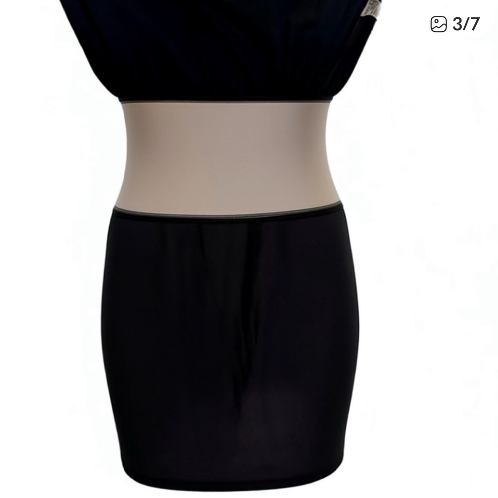 Nue by Shani Shapewear Lined Black V-Neck, Knit Sleeves Belted Midi Dress NWT - Picture 4 of 13